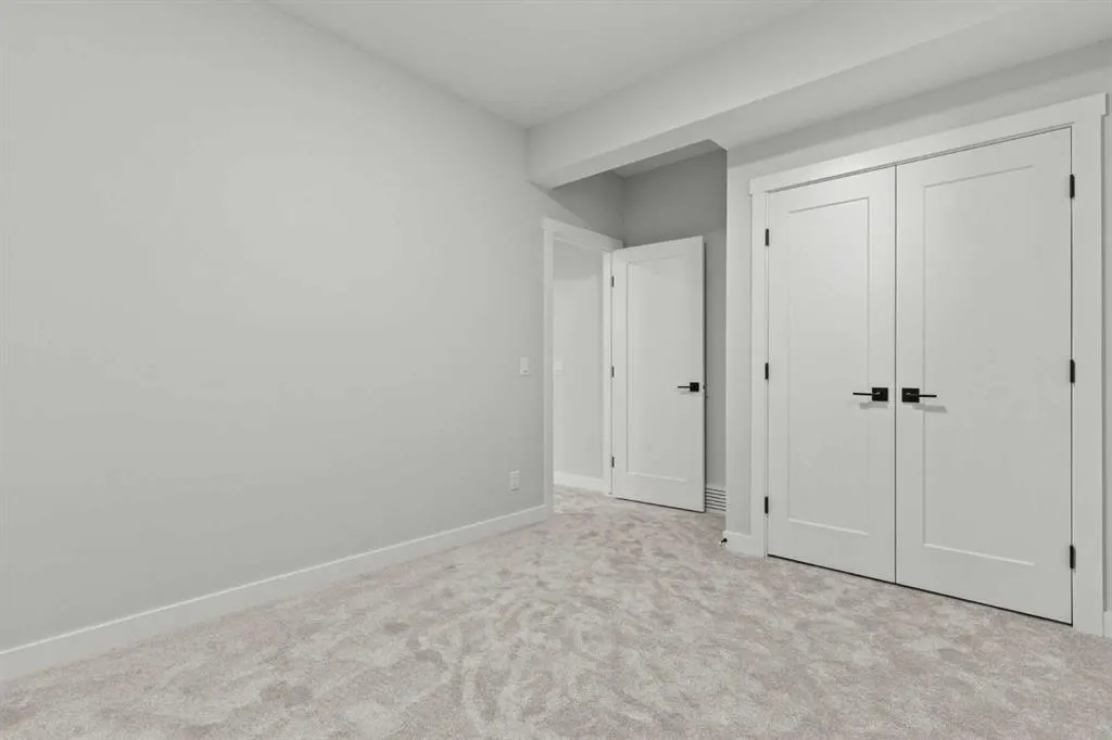 259 Kinniburgh Loop