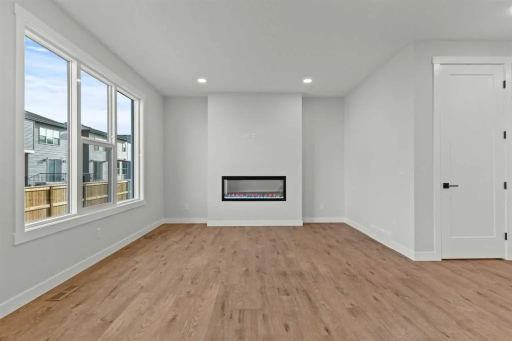 259 Kinniburgh Loop