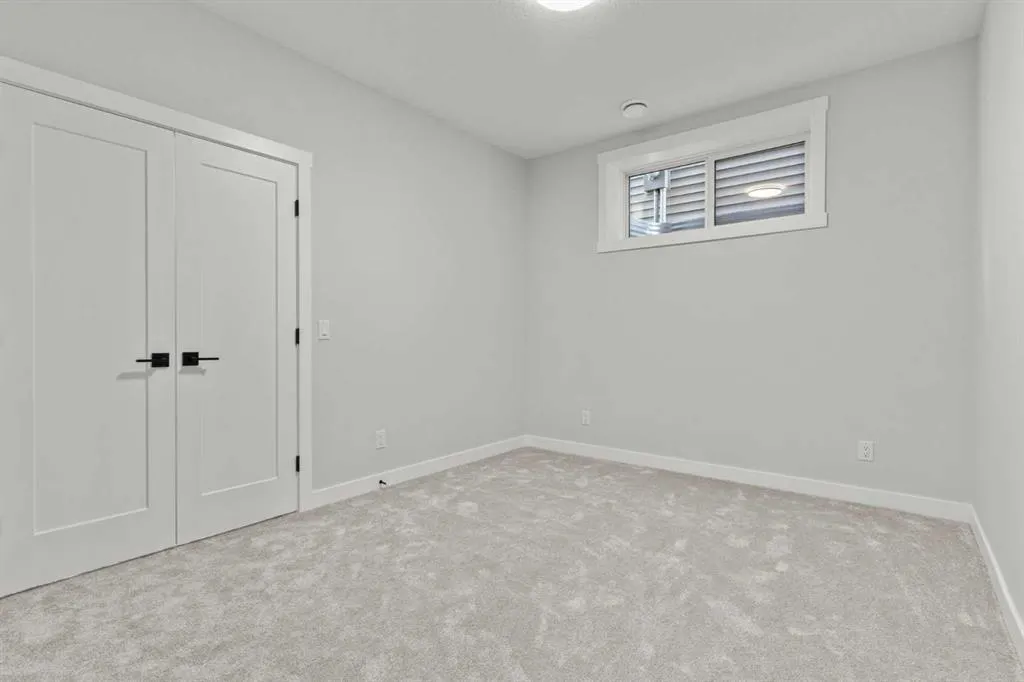 259 Kinniburgh Loop
