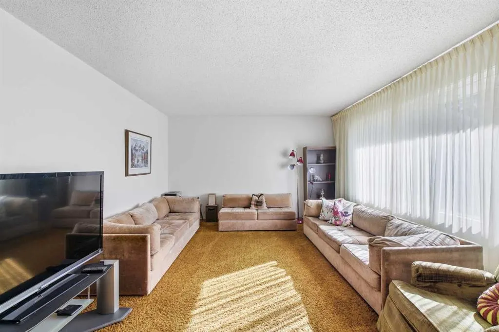340 Canniff Place SW
