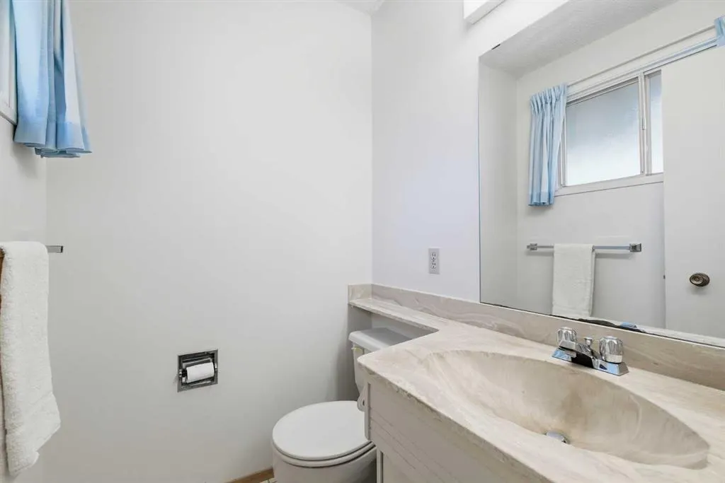 340 Canniff Place SW