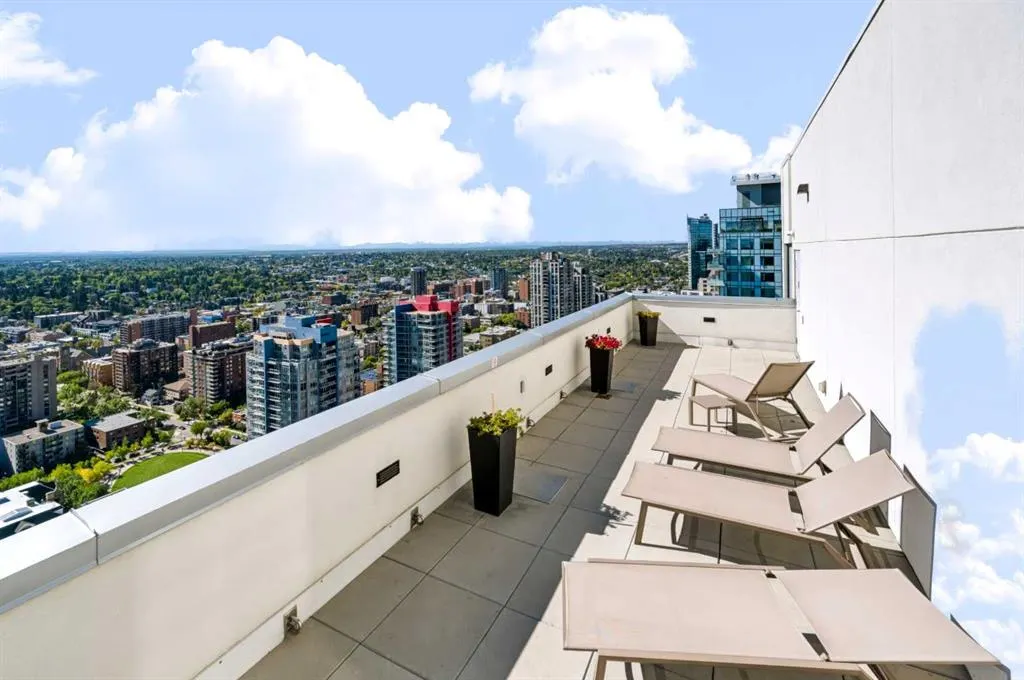 901 10 Avenue SW #1307