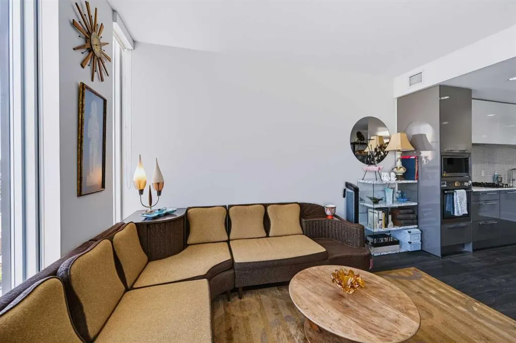 901 10 Avenue SW #1307