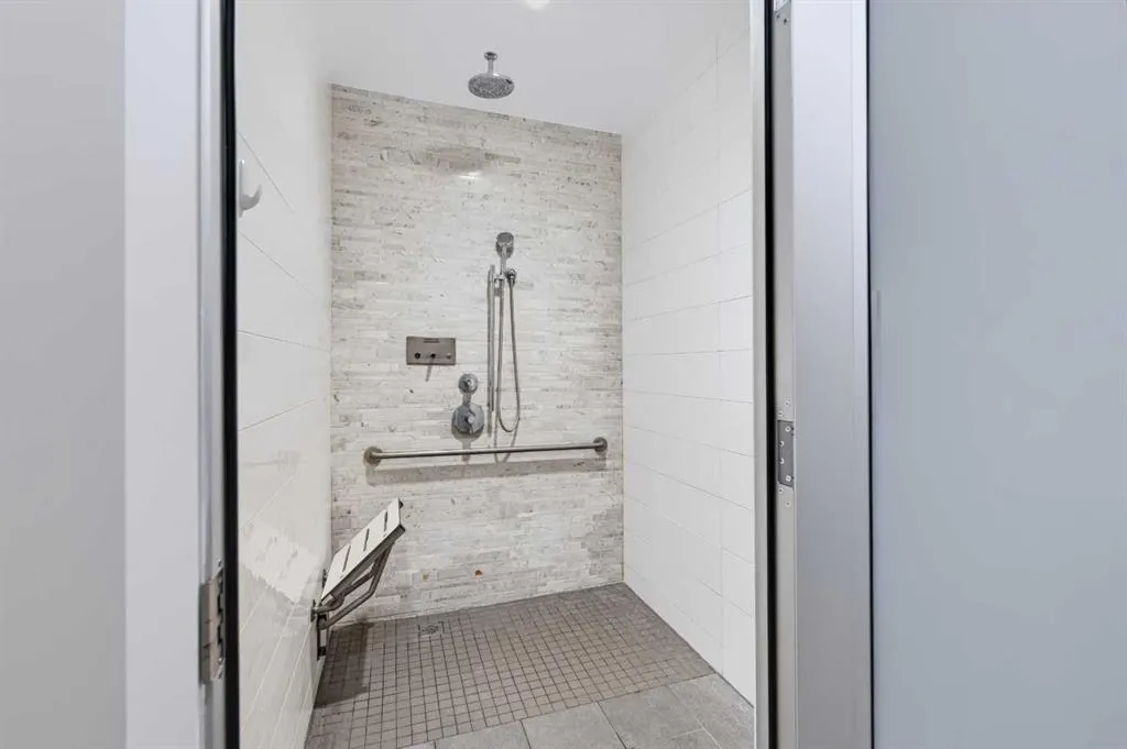 901 10 Avenue SW #1307