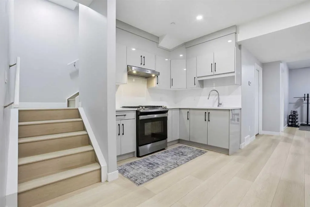 360 Calhoun Common NE