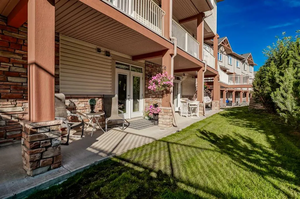140 Rockyledge View NW #2