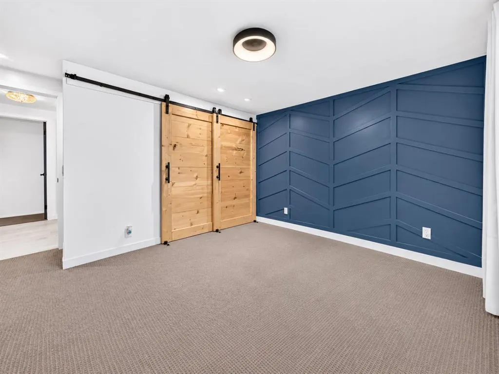 136 Templehill Drive NE