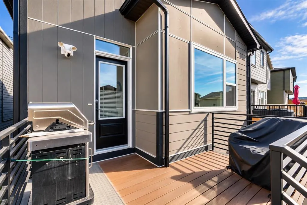 233 Haskayne Drive NW
