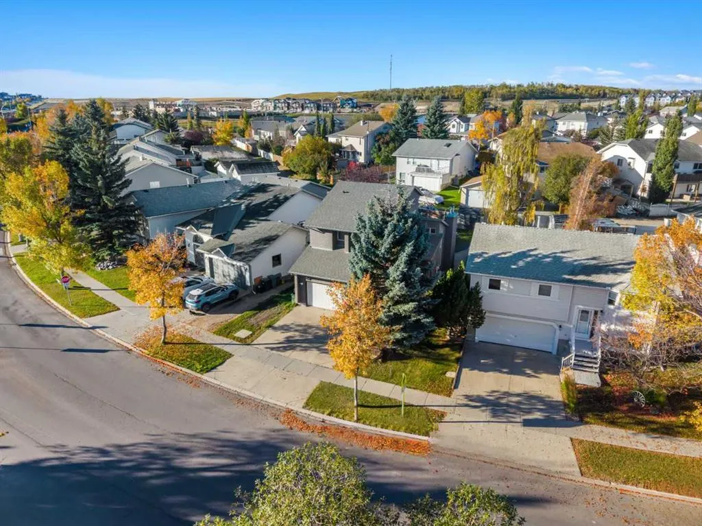 25 Sheep River Drive