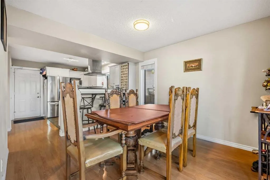 25 Sheep River Drive