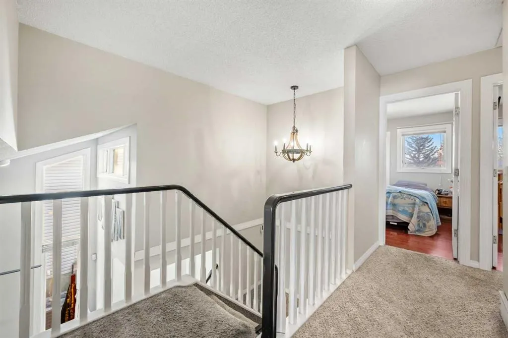 25 Sheep River Drive
