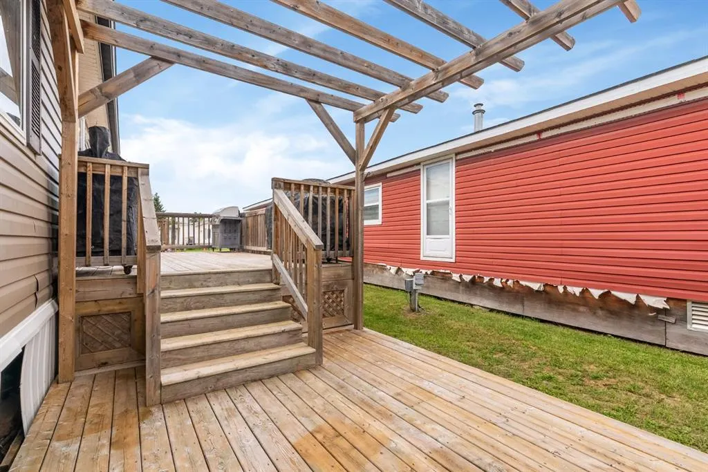 224 Clausen Crescent