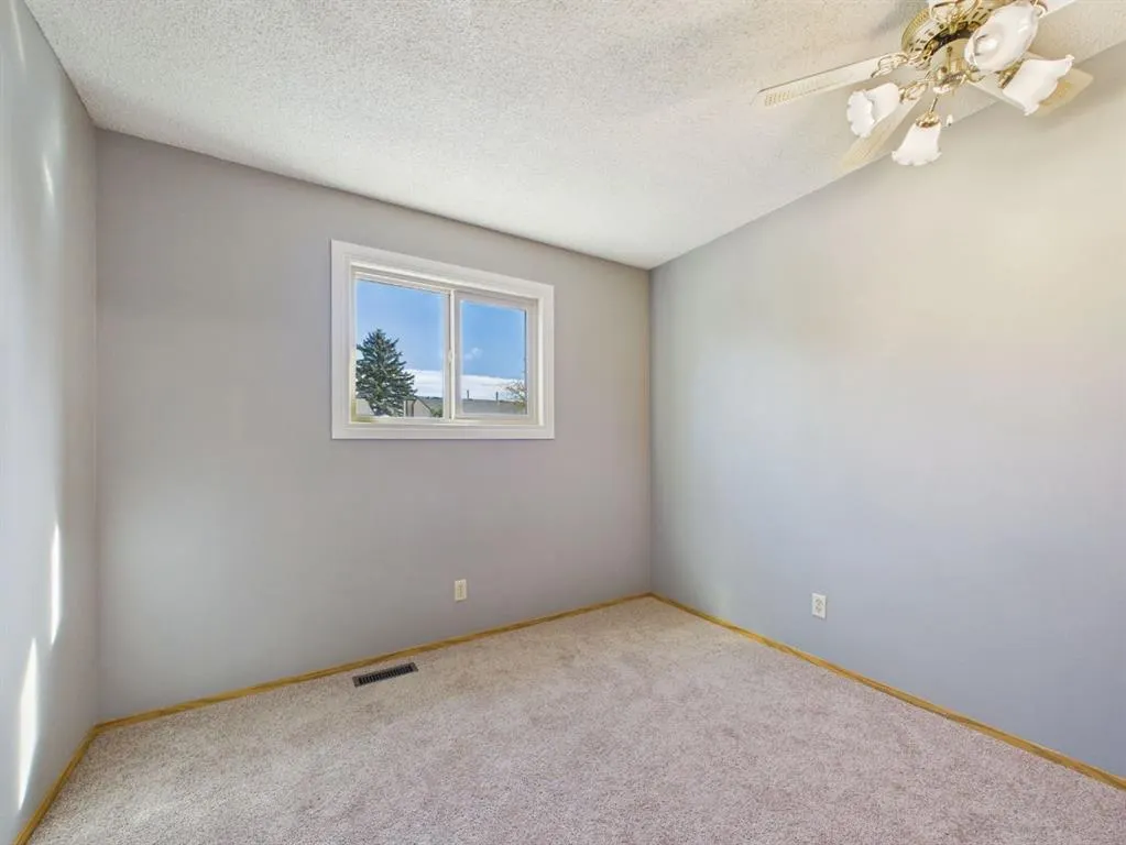 4 Manning Street #B