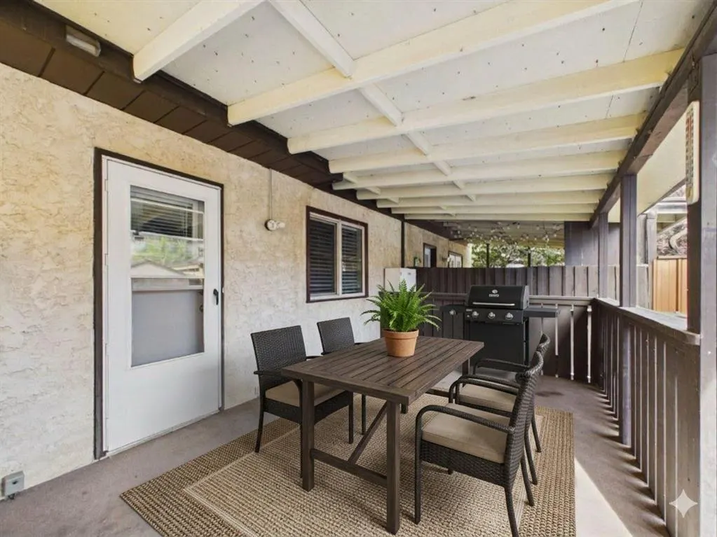 4 Manning Street #B