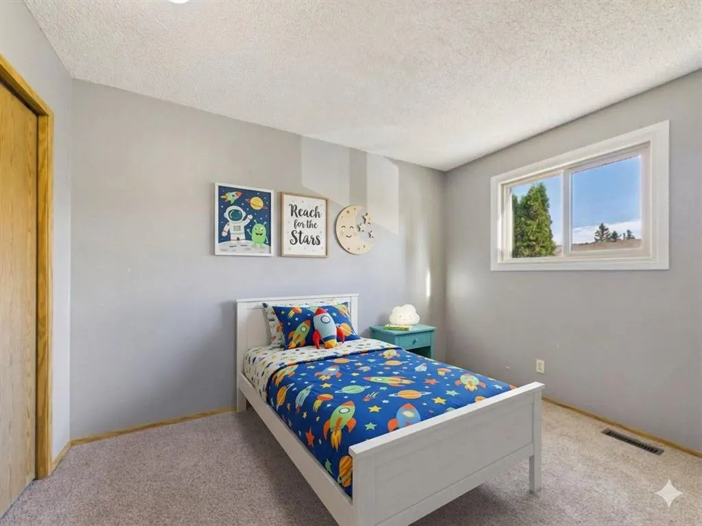 4 Manning Street #B