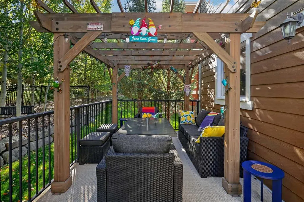 12 Crestridge Rise SW