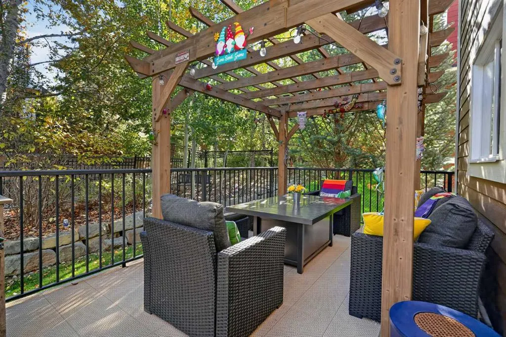 12 Crestridge Rise SW
