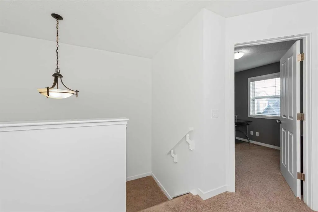 238 Skyview Point Road NE