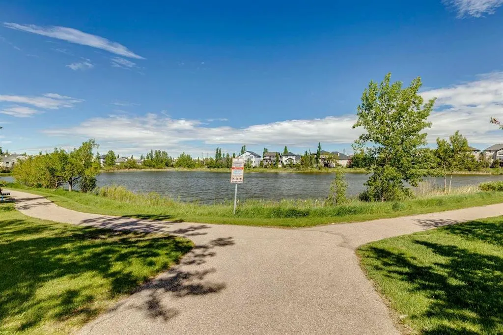 572 West Creek Point