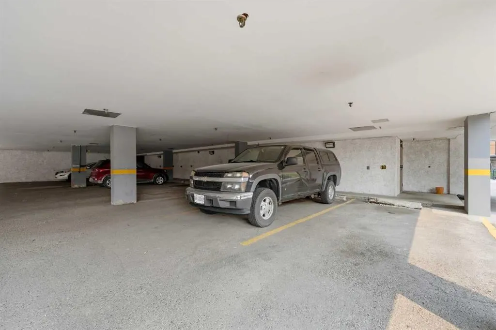 2611 15A Street SW #306