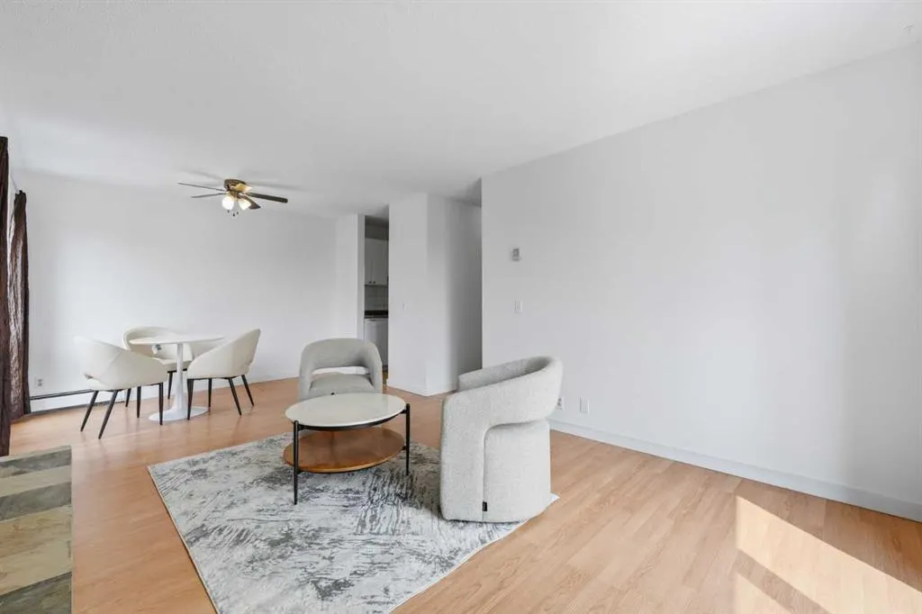 2611 15A Street SW #306