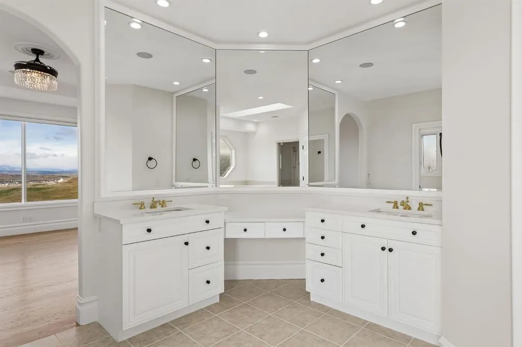 191 Sunterra Ridge Place