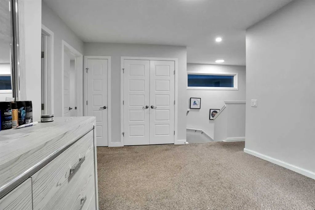 101 Corner Ridge Mews NE