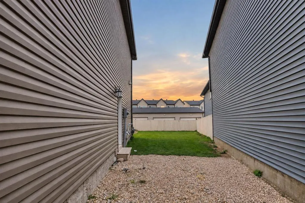 101 Corner Ridge Mews NE