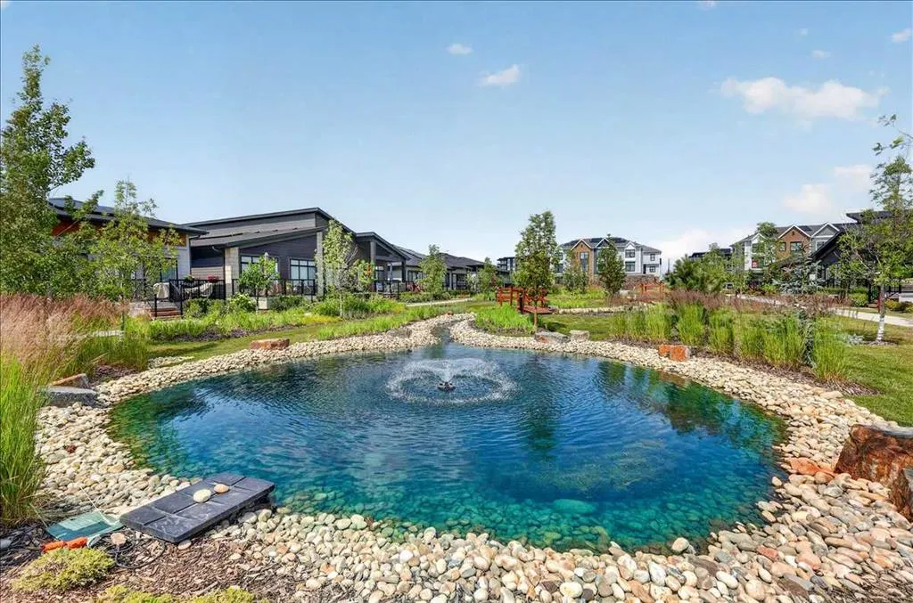140 Marina Cove SE #102