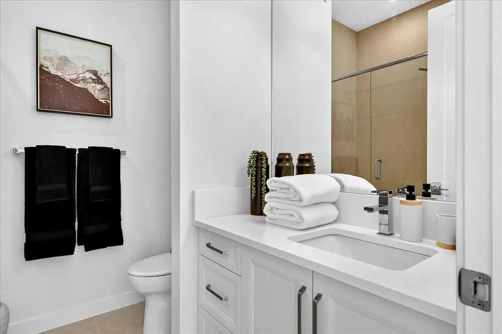 140 Marina Cove SE #102