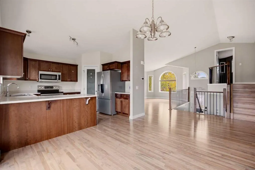213 Coyote Crescent