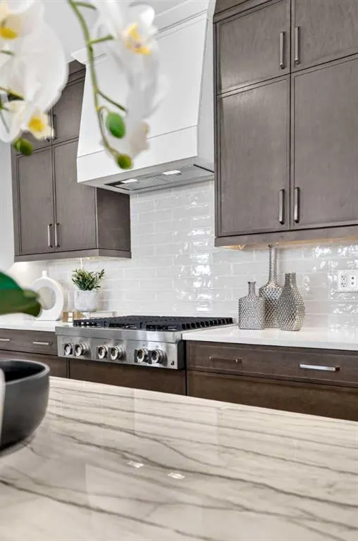 140 Marina Cove SE #202