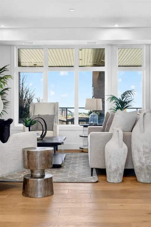 140 Marina Cove SE #202