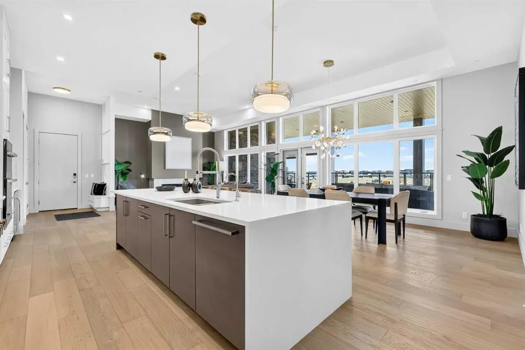 140 Marina Cove SE #302