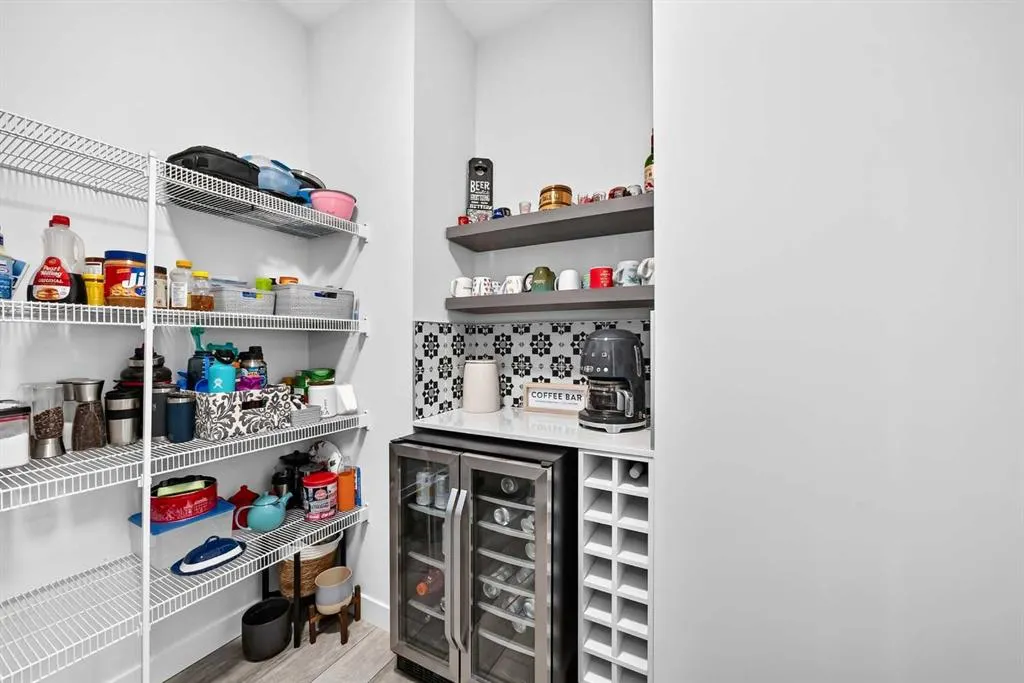 19 Versant View SW