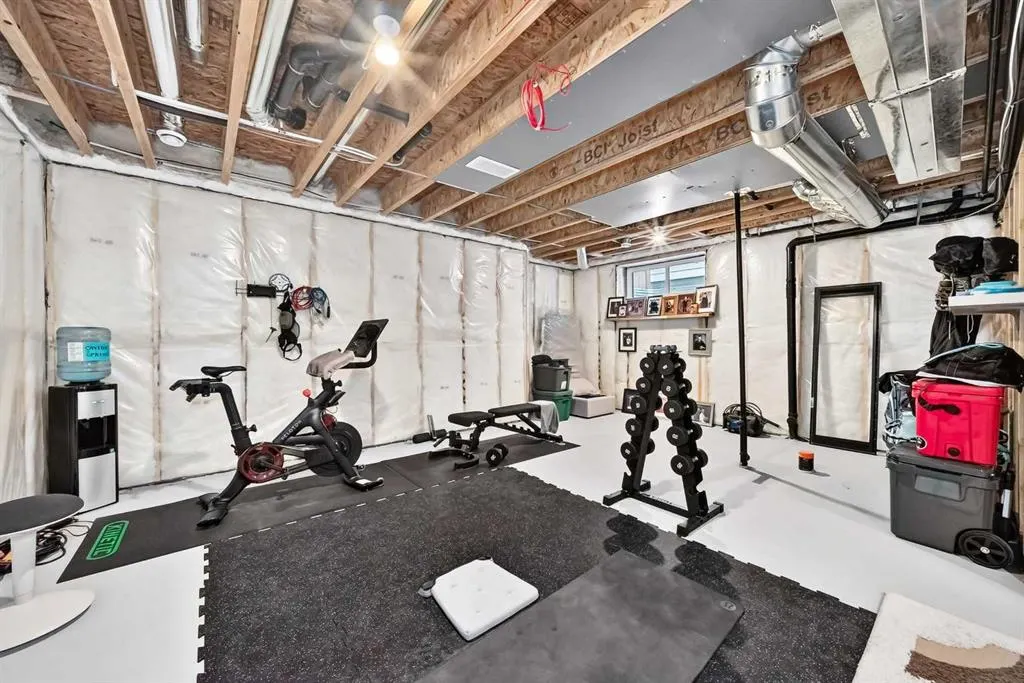 19 Versant View SW