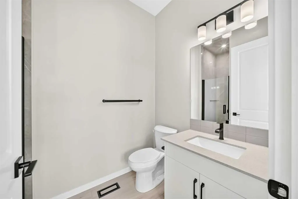 90 Cityline Common NE