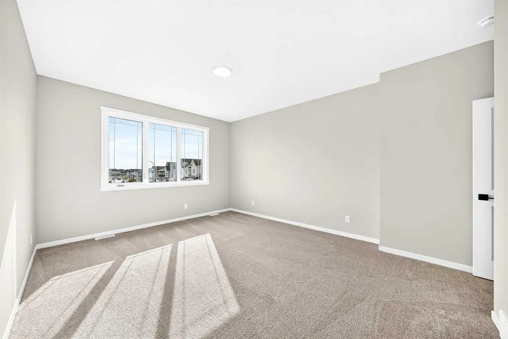 90 Cityline Common NE