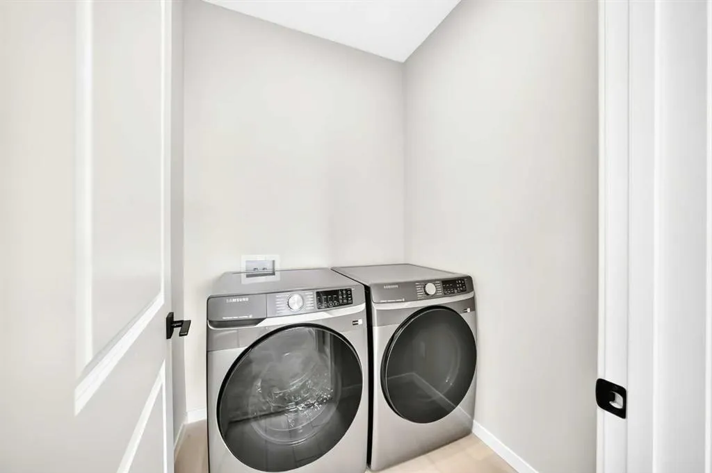 90 Cityline Common NE