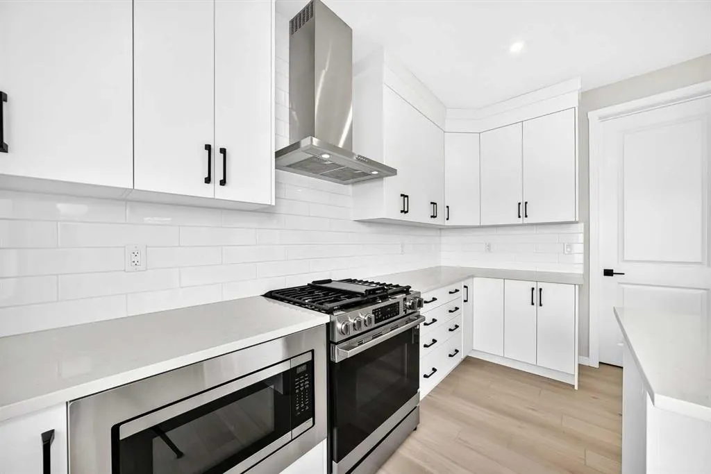90 Cityline Common NE