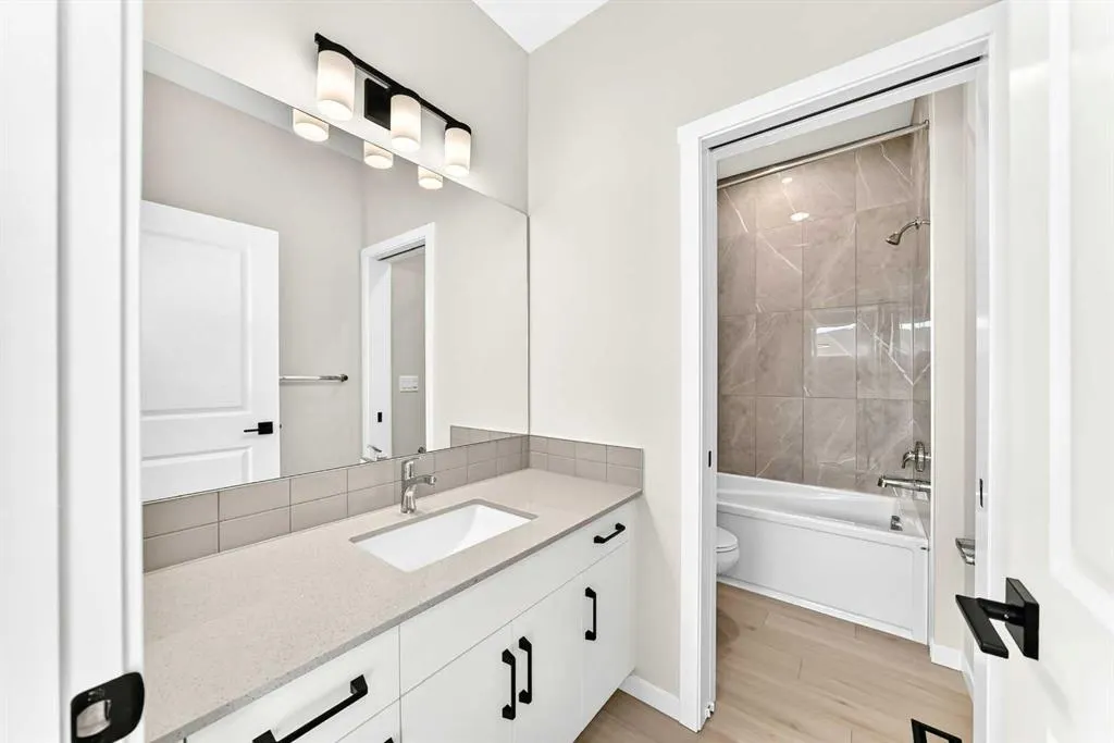 90 Cityline Common NE
