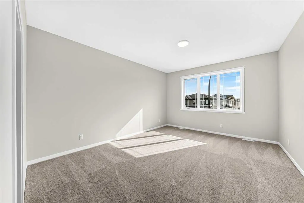 90 Cityline Common NE