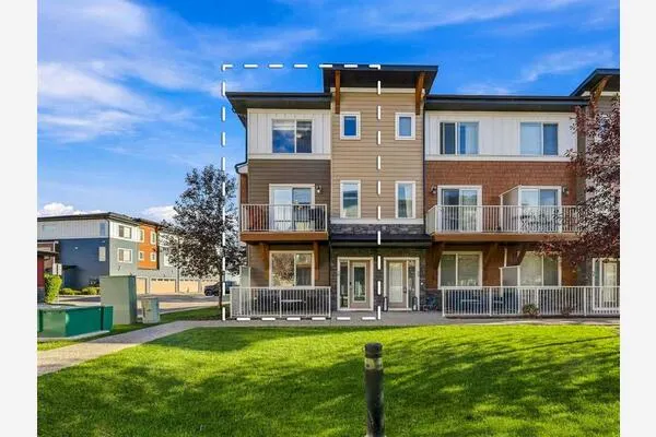 111 Rainbow Falls Gate