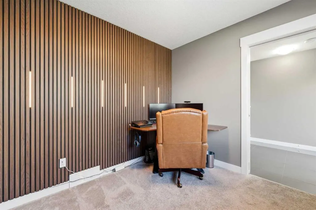 111 Rainbow Falls Gate #30