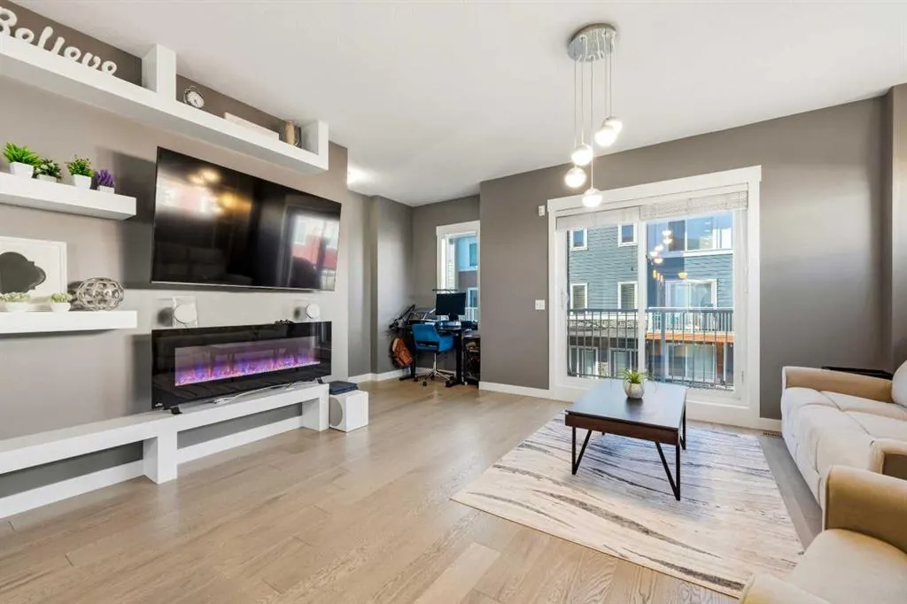 111 Rainbow Falls Gate #30