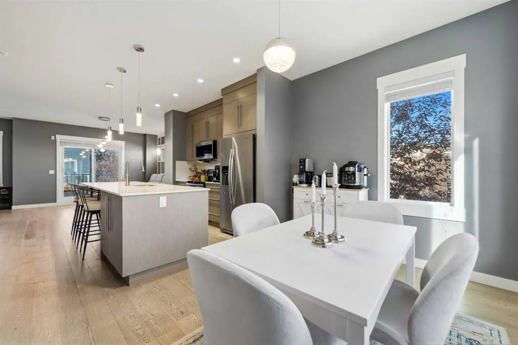 111 Rainbow Falls Gate #30