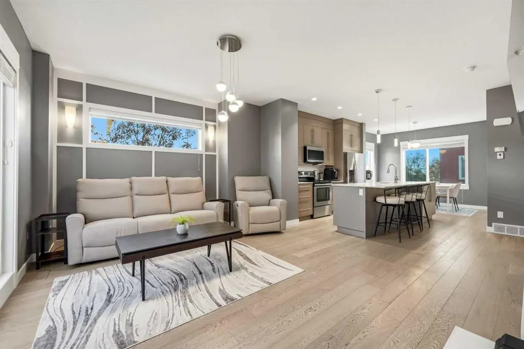111 Rainbow Falls Gate #30