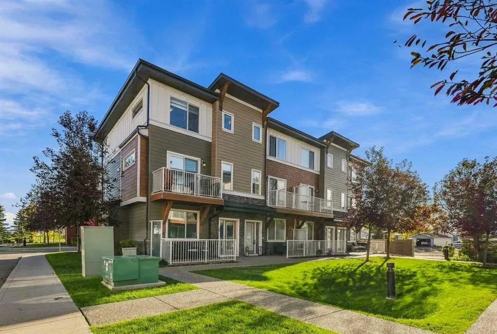 111 Rainbow Falls Gate #30