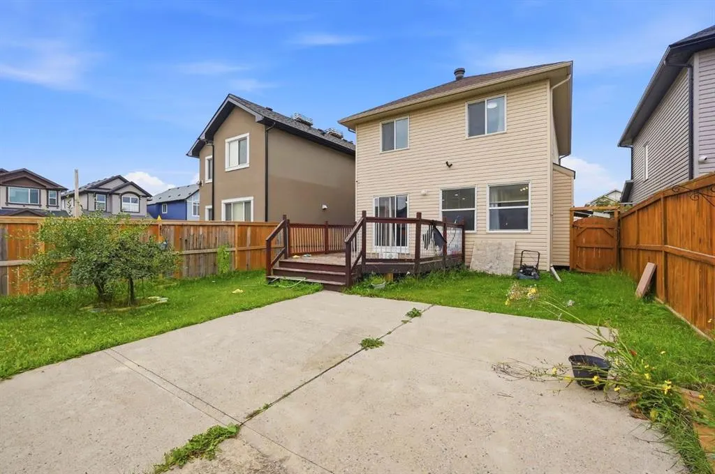 358 Skyview Ranch Way NE