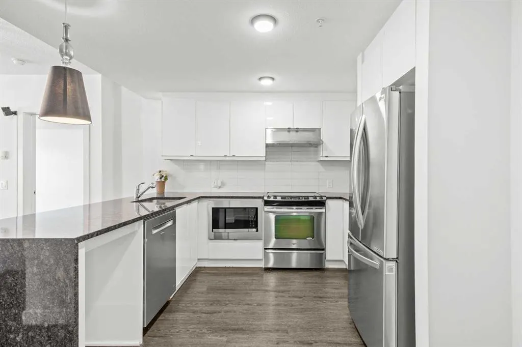 25 Aspenmont Heights SW #103